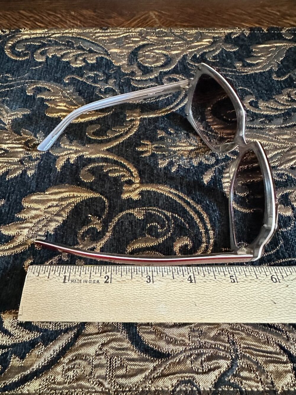 CIRCA Twiggy Oversized Red Retro Reading Sunglasses +2.25 EUC - Picture 4 of 7